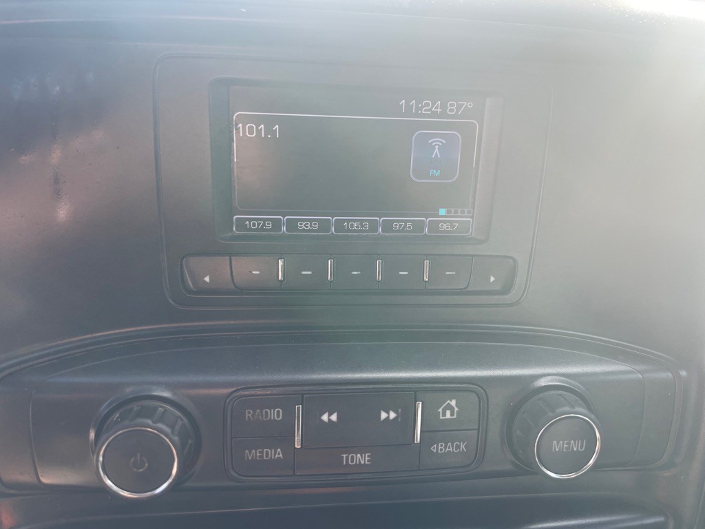 2017 Chevrolet Silverado 1500 Image 16