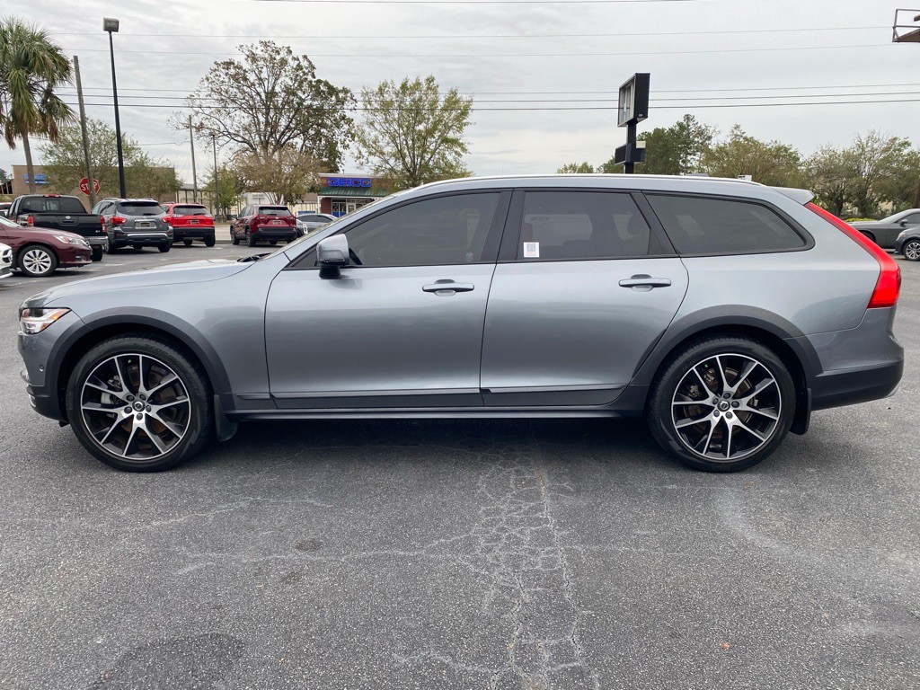 2018 Volvo V90 CROSS COUNTRY Image 13