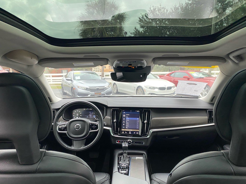 2018 Volvo V90 CROSS COUNTRY Image 17