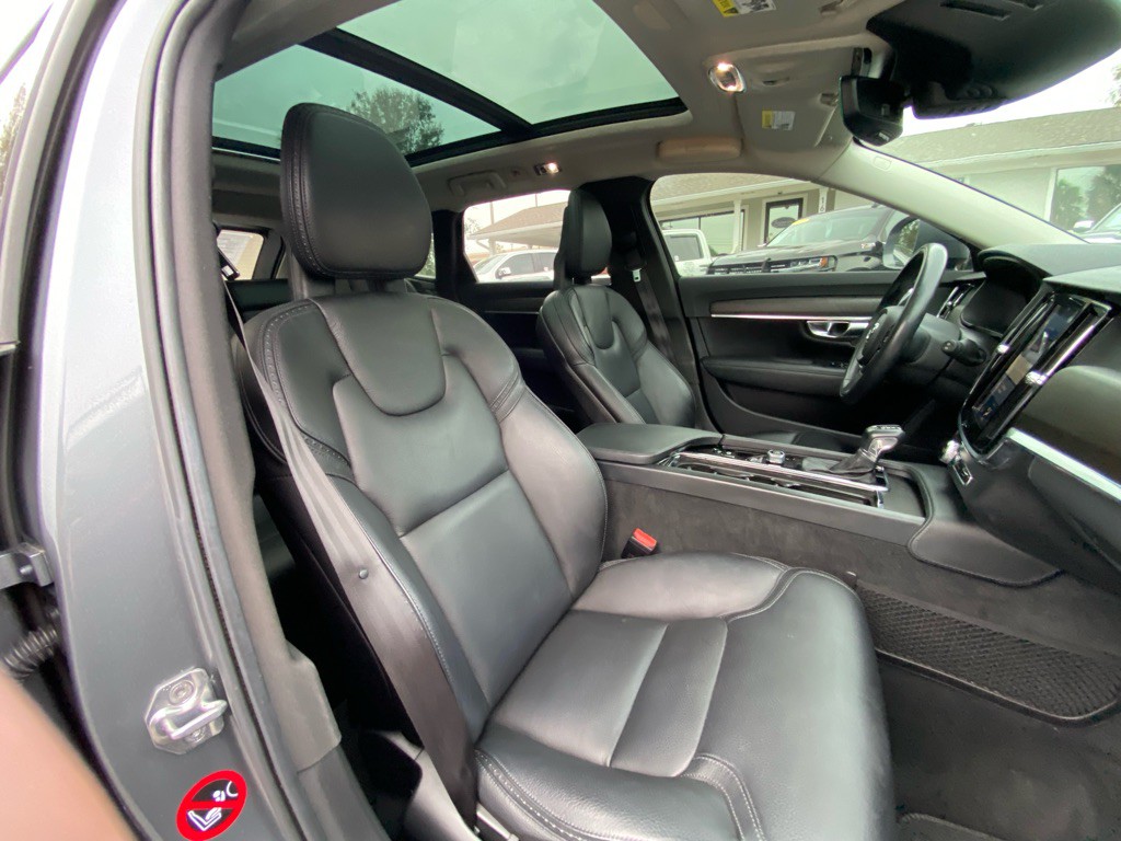 2018 Volvo V90 CROSS COUNTRY Image 41