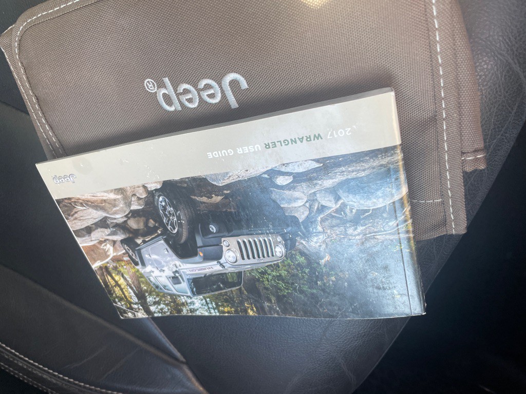 2017 Jeep Wrangler Unlimited Image 27