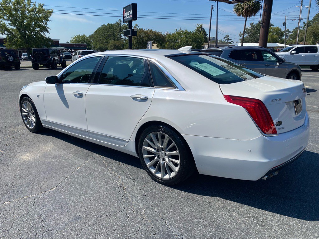 2016 Cadillac CT6 Image 4