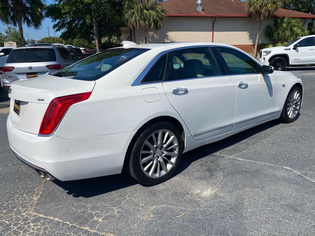 2016 Cadillac CT6 Image 6