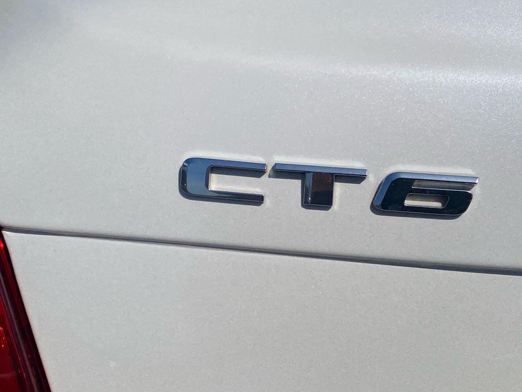2016 Cadillac CT6 Image 9