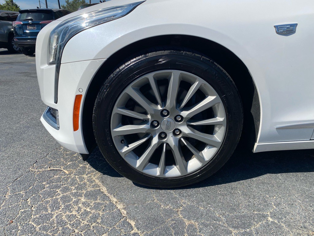 2016 Cadillac CT6 Image 12