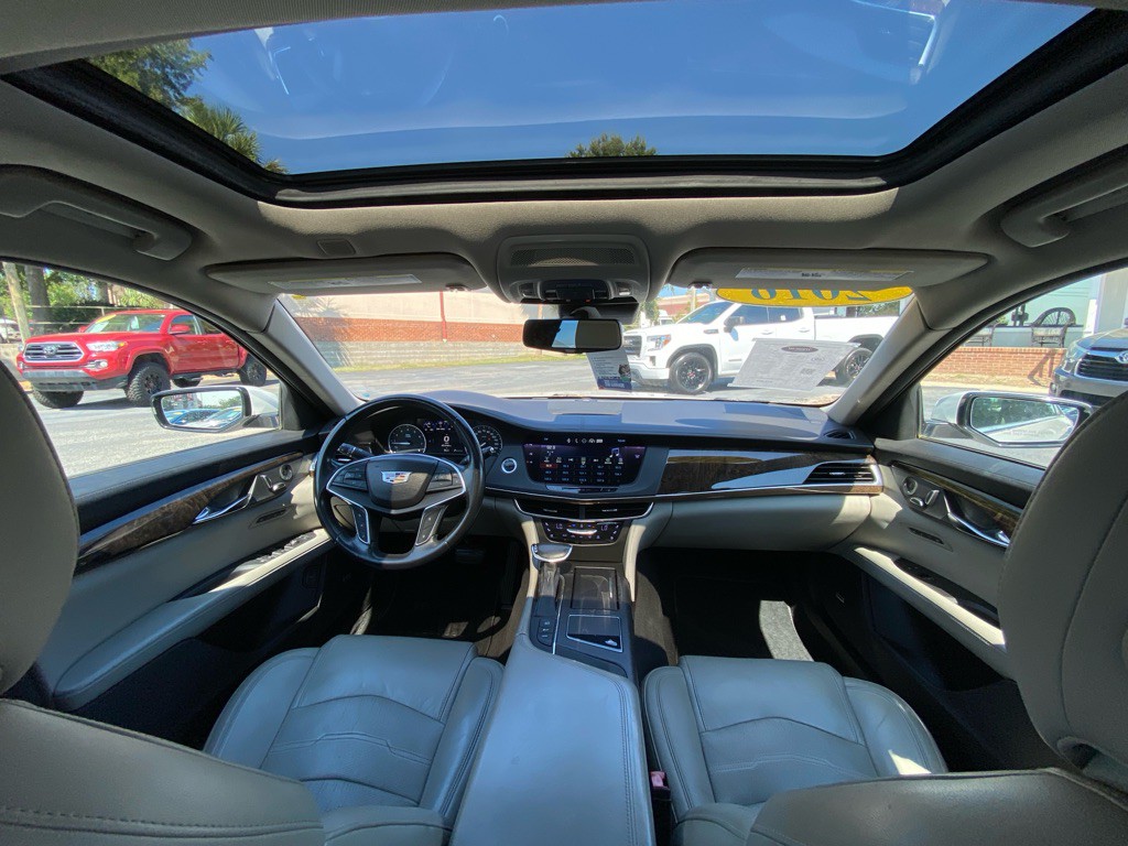2016 Cadillac CT6 Image 14