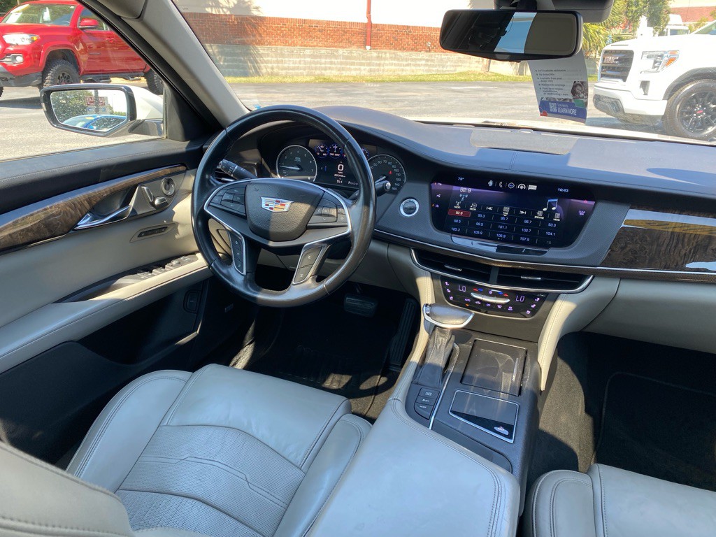 2016 Cadillac CT6 Image 15