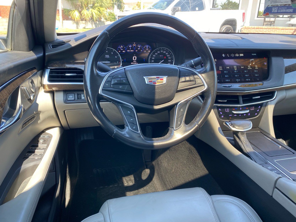 2016 Cadillac CT6 Image 19