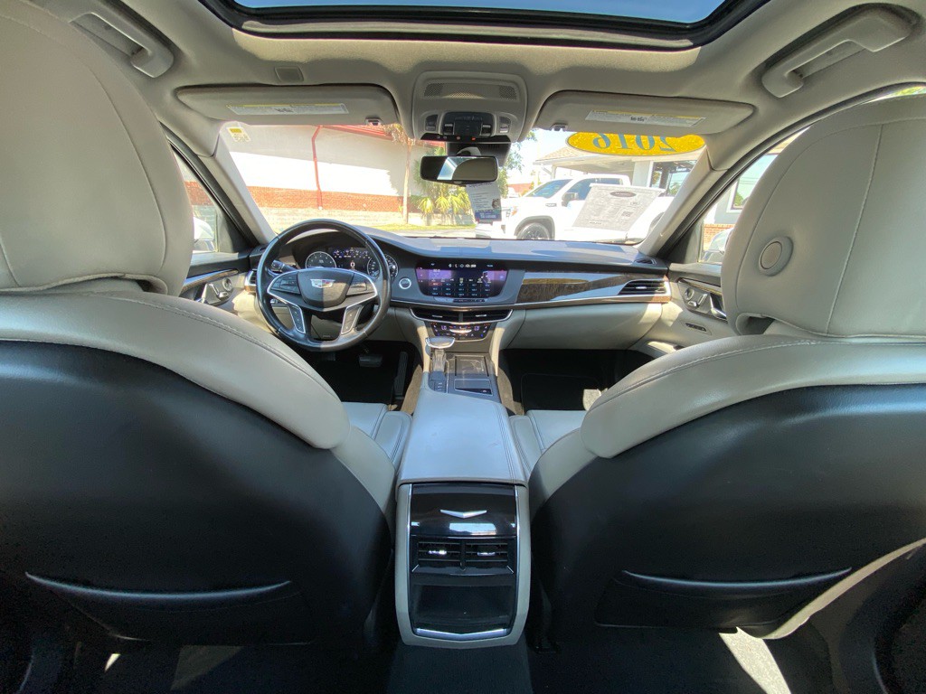 2016 Cadillac CT6 Image 30