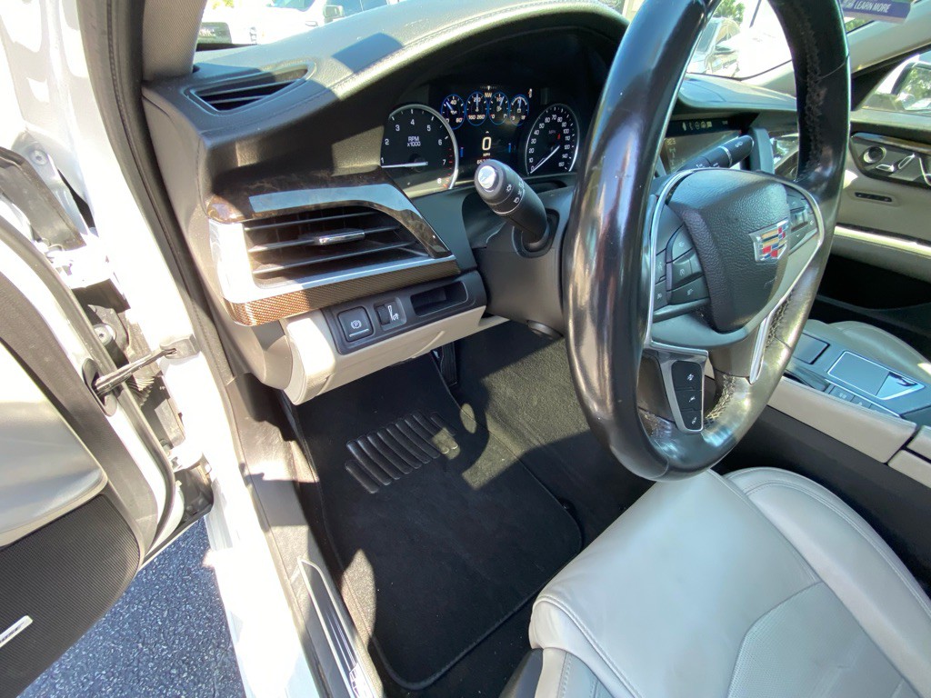 2016 Cadillac CT6 Image 38