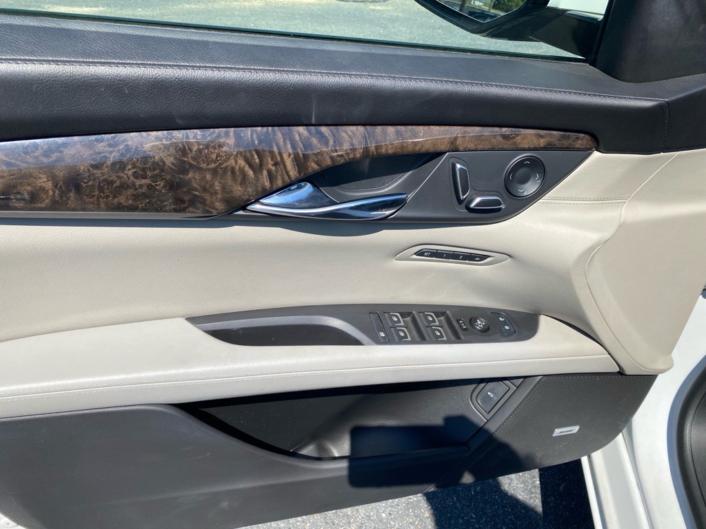 2016 Cadillac CT6 Image 41