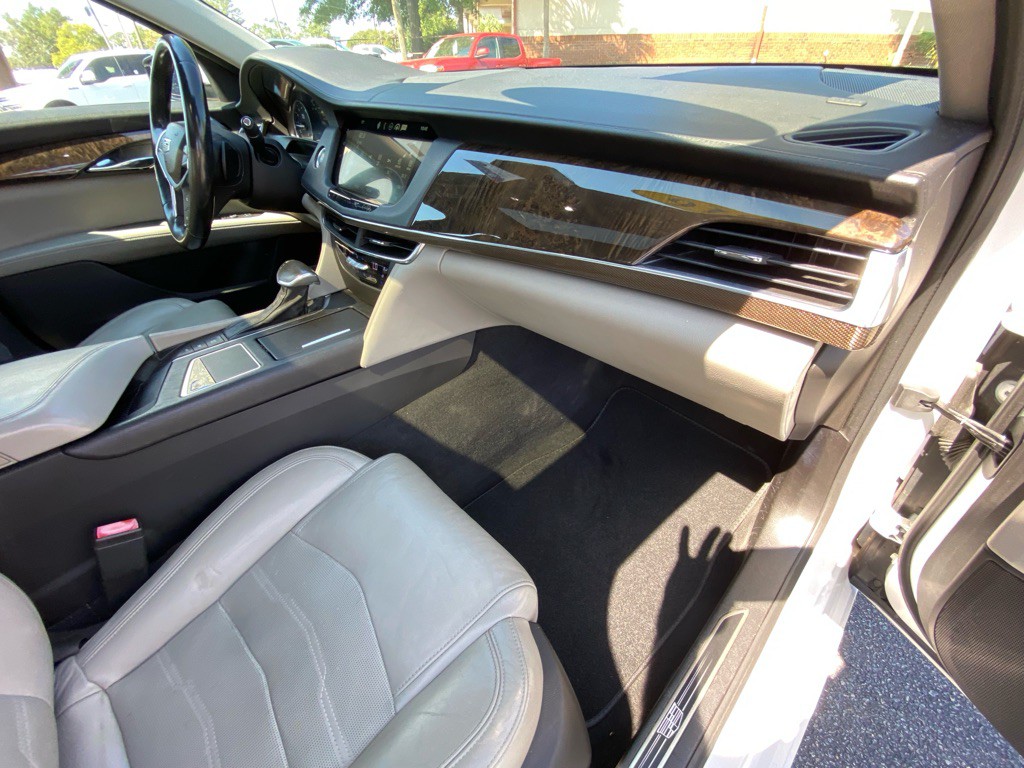 2016 Cadillac CT6 Image 47