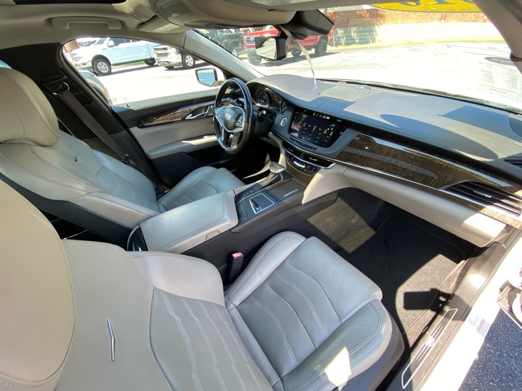 2016 Cadillac CT6 Image 48
