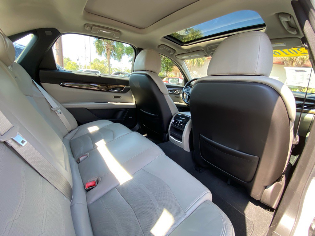 2016 Cadillac CT6 Image 51