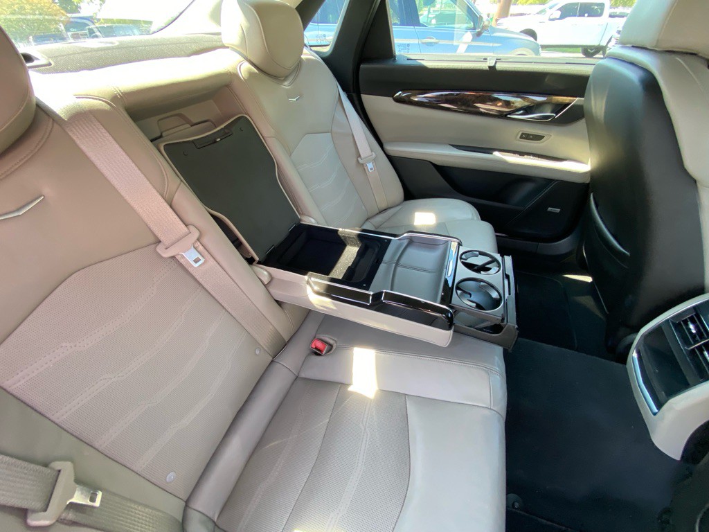 2016 Cadillac CT6 Image 54