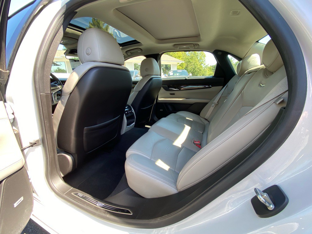 2016 Cadillac CT6 Image 61