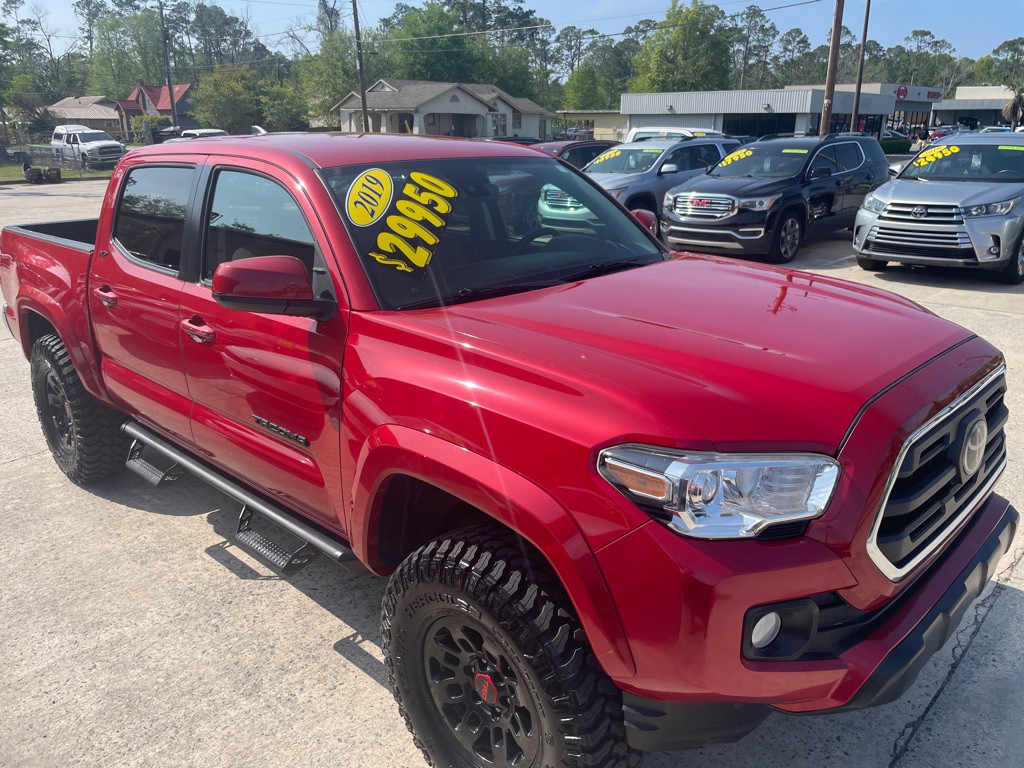 2019 Toyota Tacoma Image 4