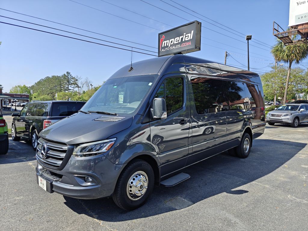 2022 Mercedes-Benz Sprinter Image 1