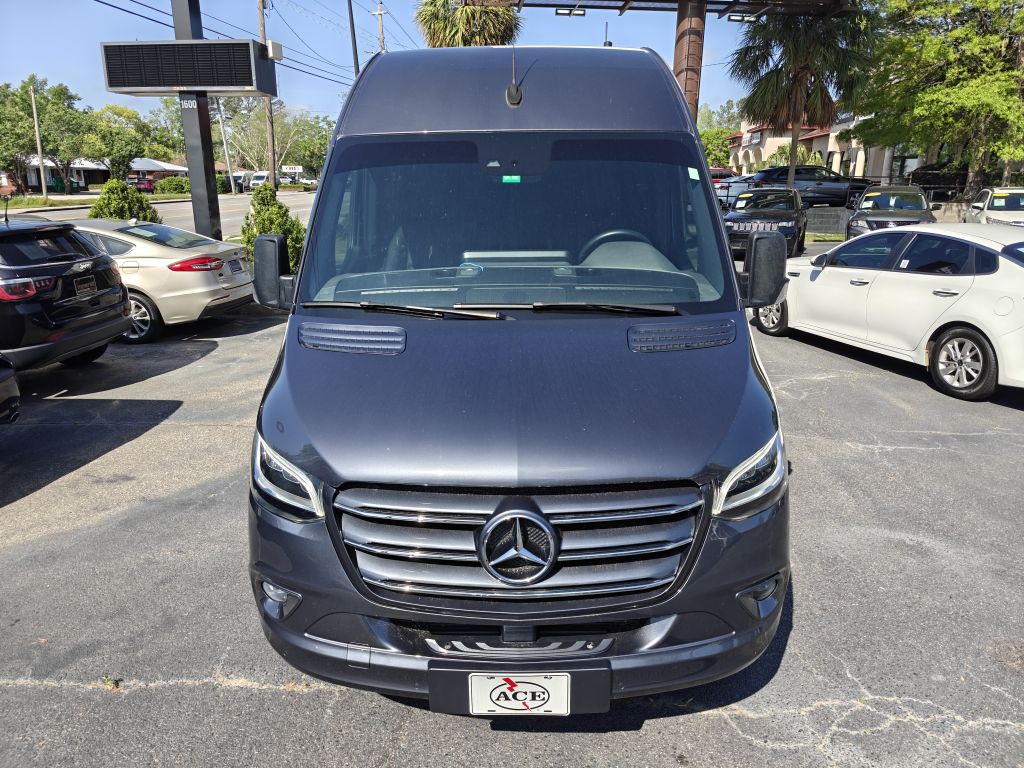2022 Mercedes-Benz Sprinter Image 2