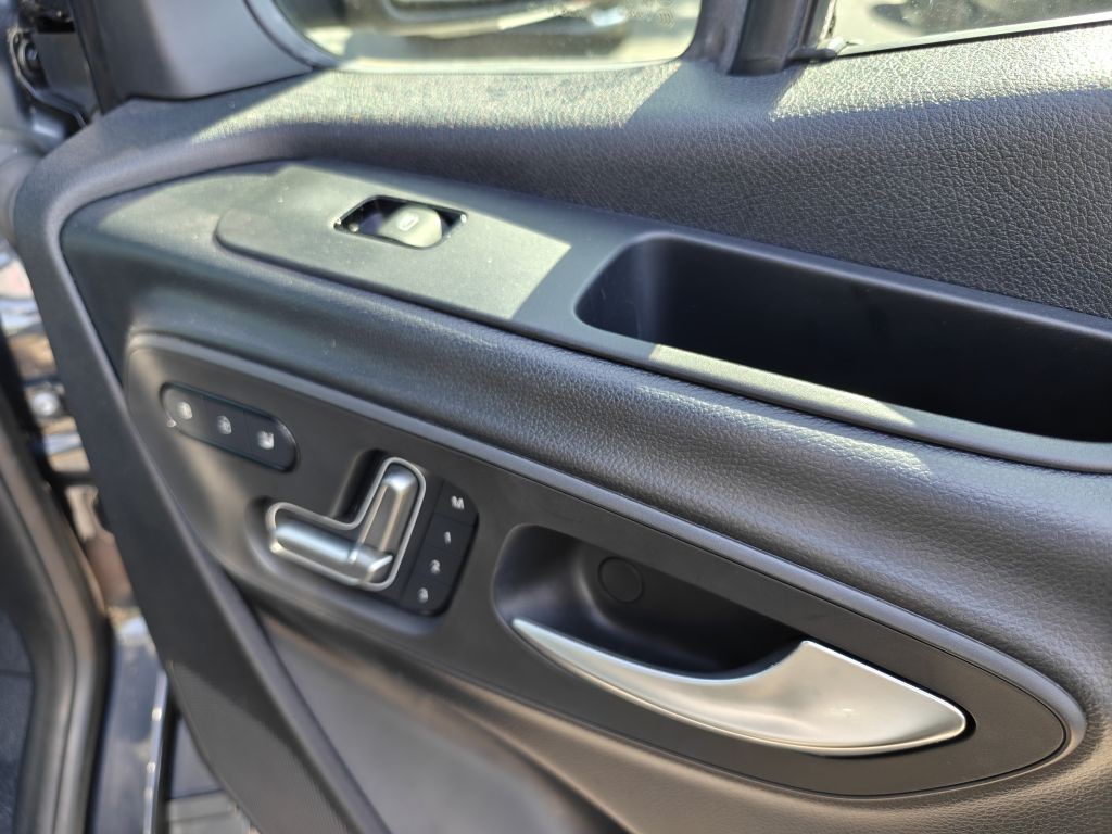 2022 Mercedes-Benz Sprinter Image 35