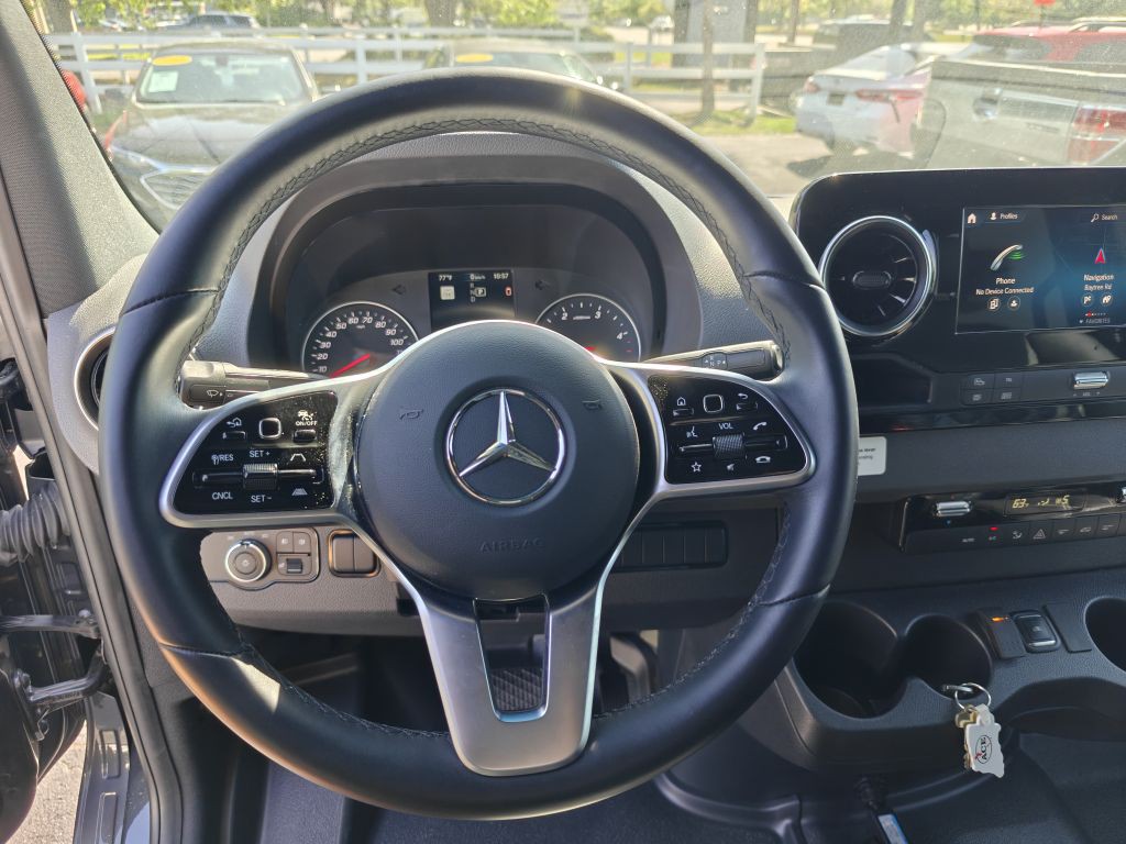 2022 Mercedes-Benz Sprinter Image 30