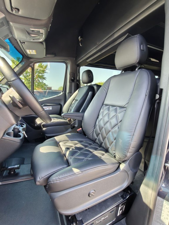 2022 Mercedes-Benz Sprinter Image 31