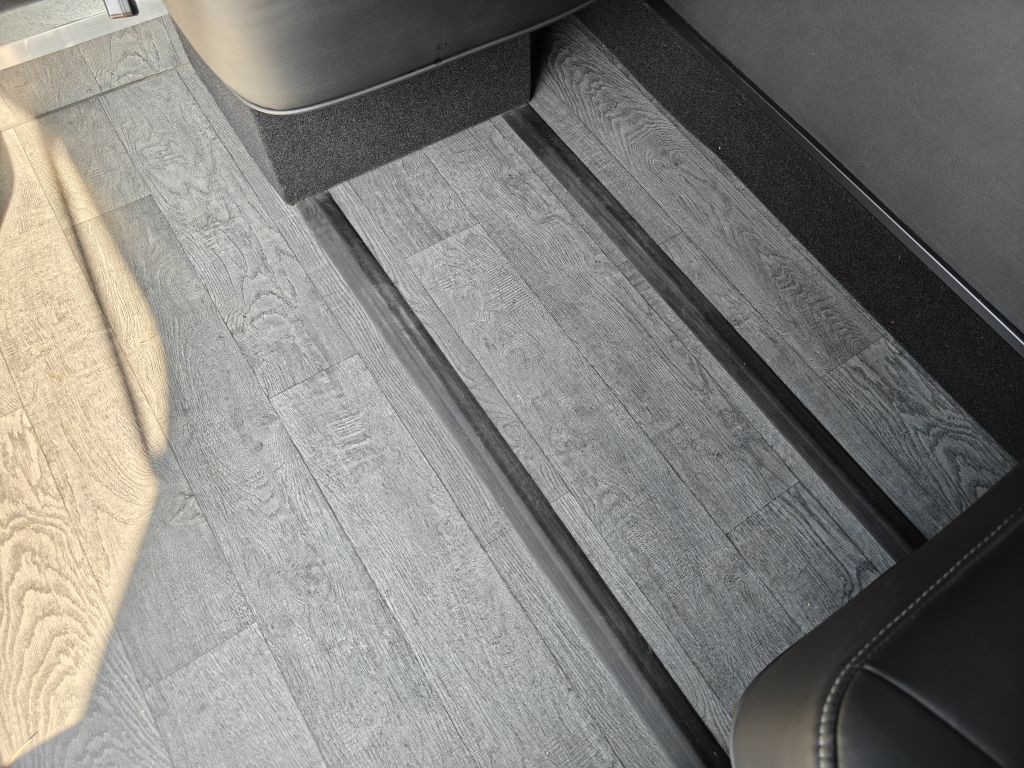 2022 Mercedes-Benz Sprinter Image 48