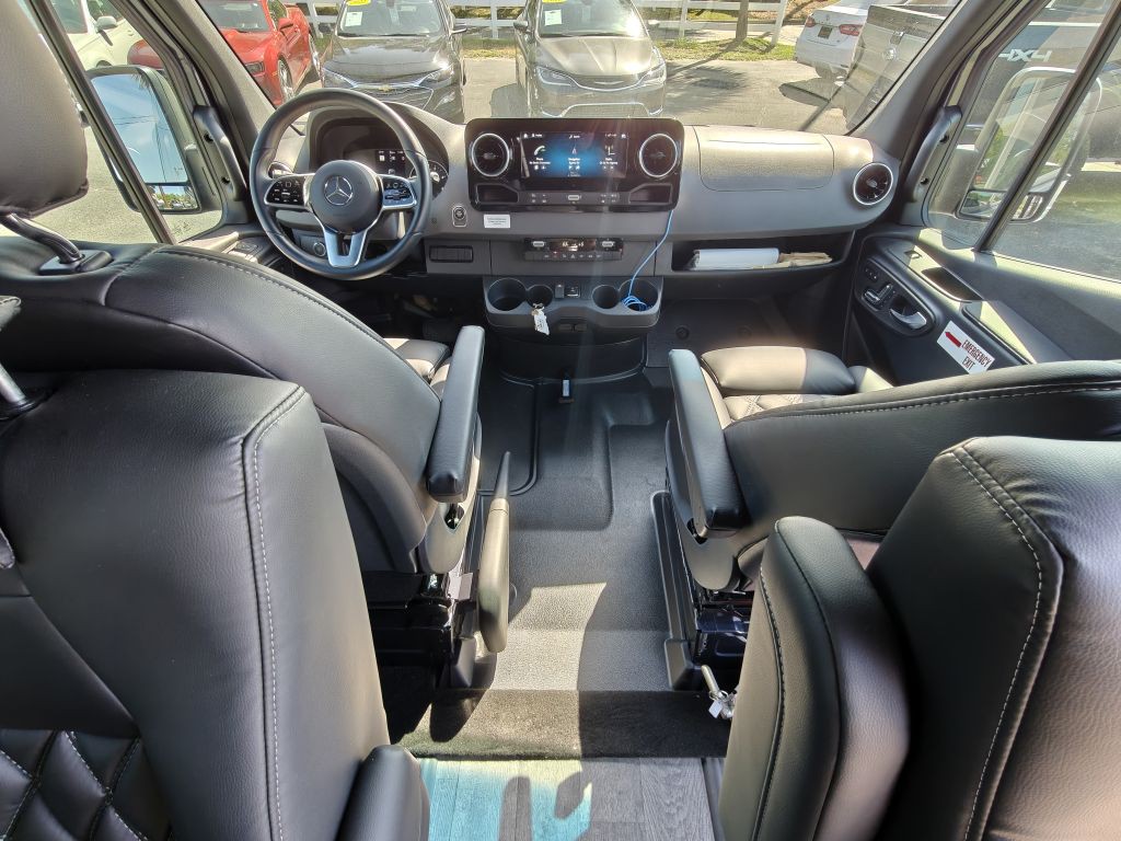 2022 Mercedes-Benz Sprinter Image 54