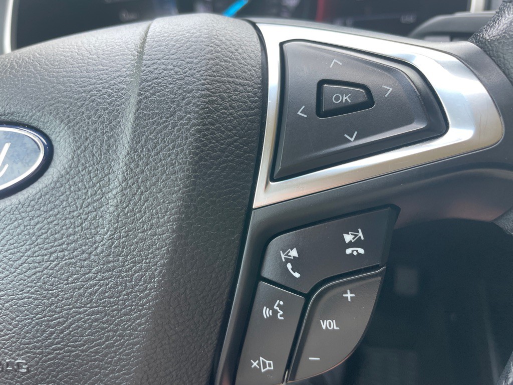 2019 Ford Edge Image 25