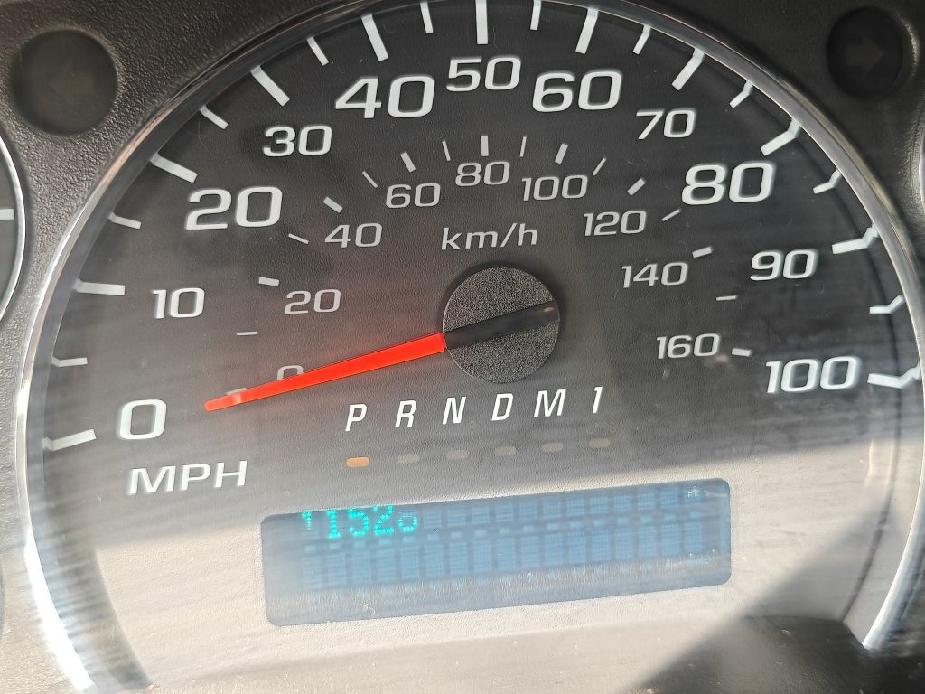 2019 Chevrolet Express Image 24