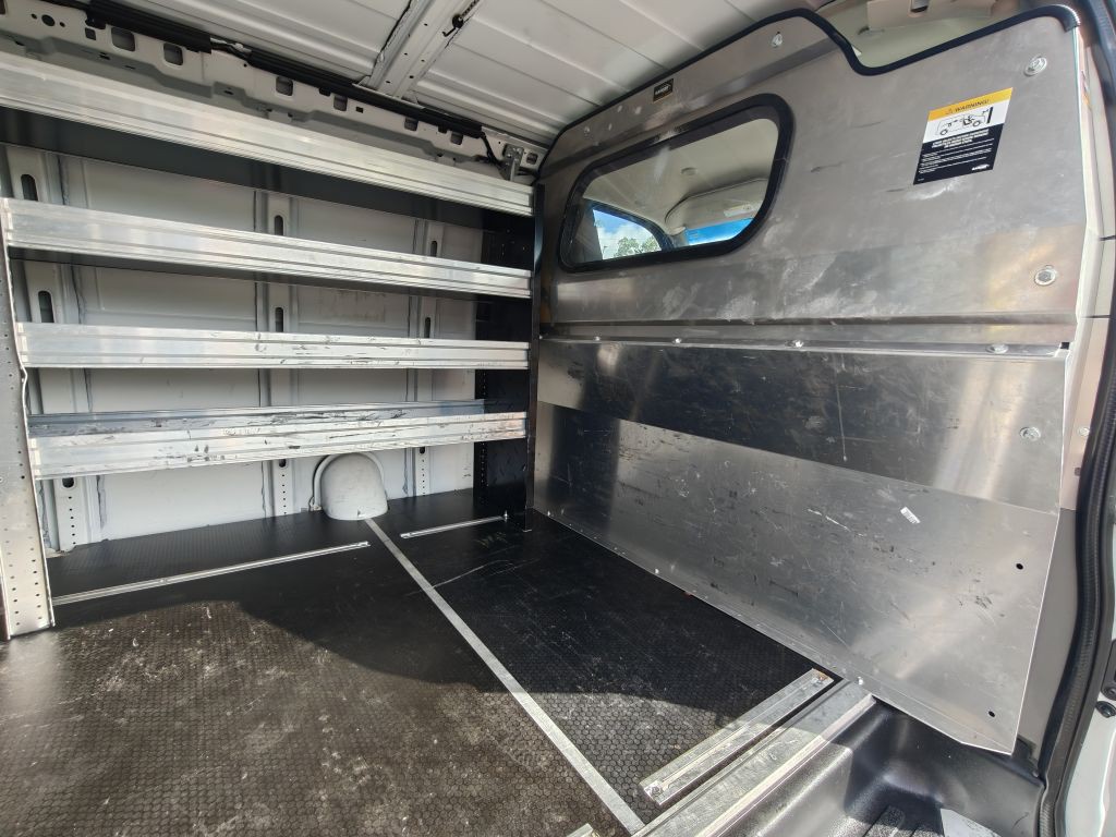 2019 Chevrolet Express Image 33