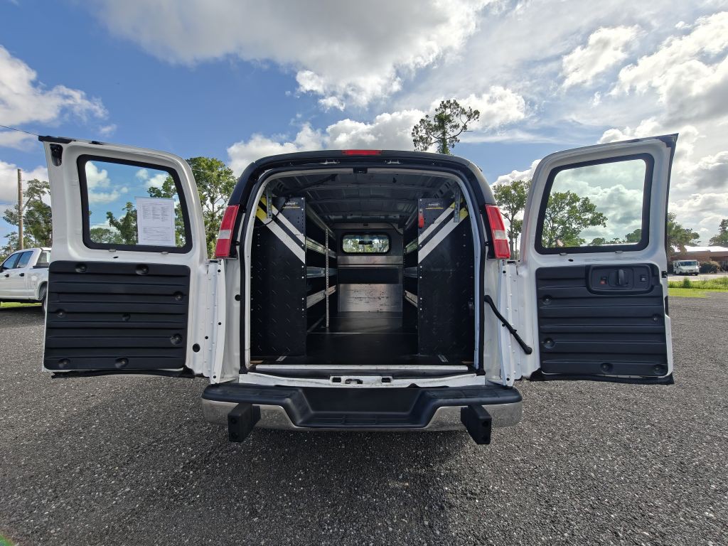 2019 Chevrolet Express Image 34
