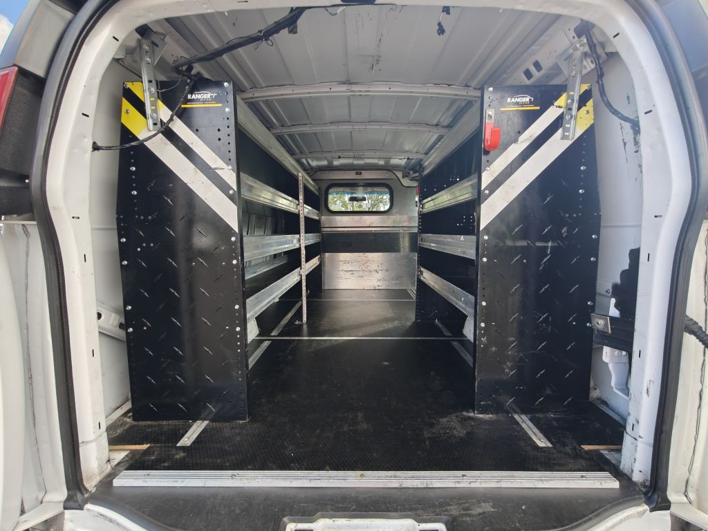 2019 Chevrolet Express Image 35