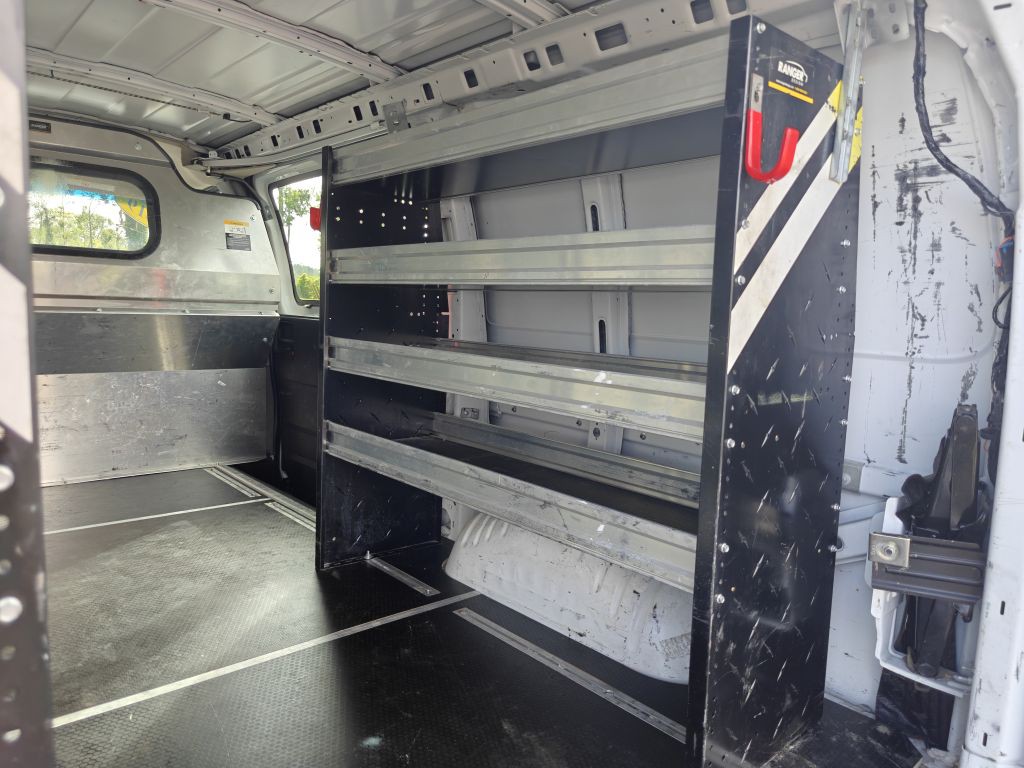 2019 Chevrolet Express Image 36