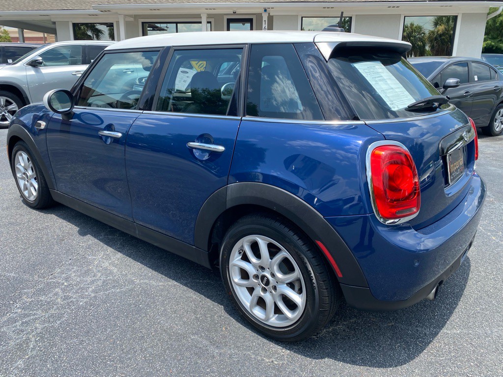 2016 MINI Cooper Image 4