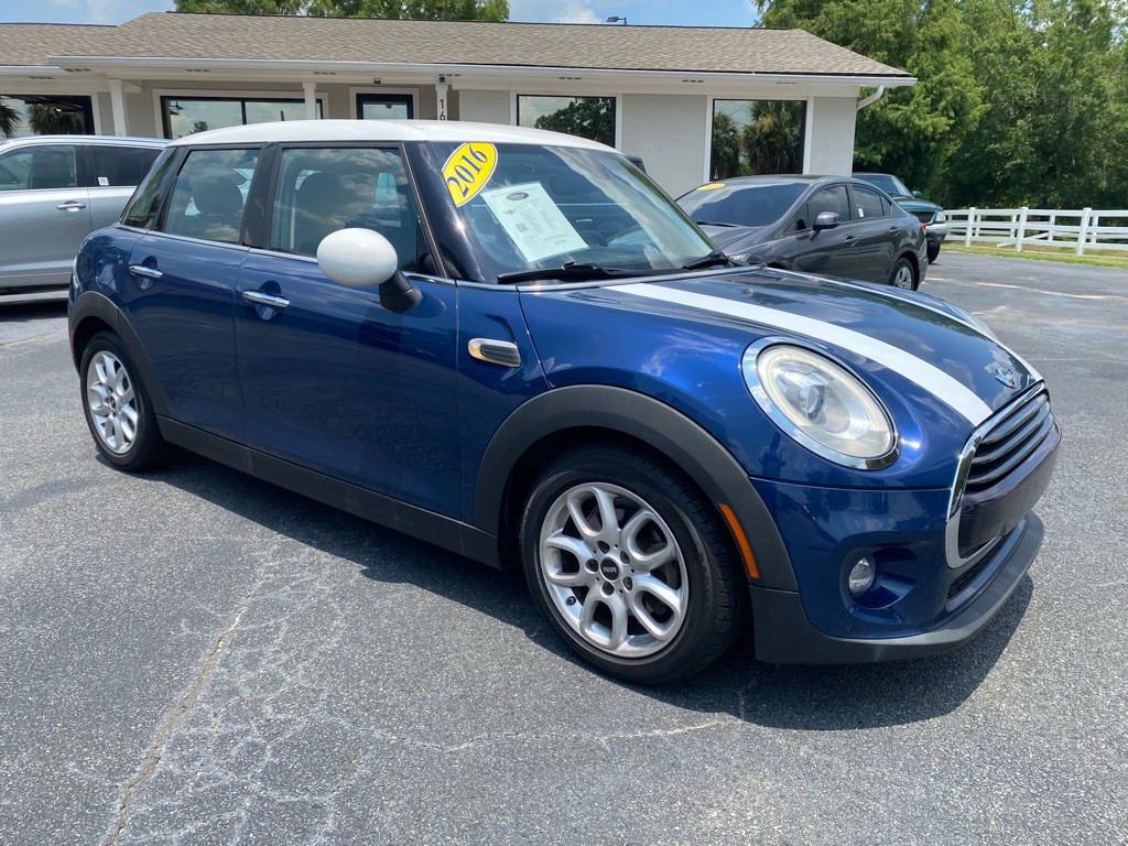 2016 MINI Cooper Image 6