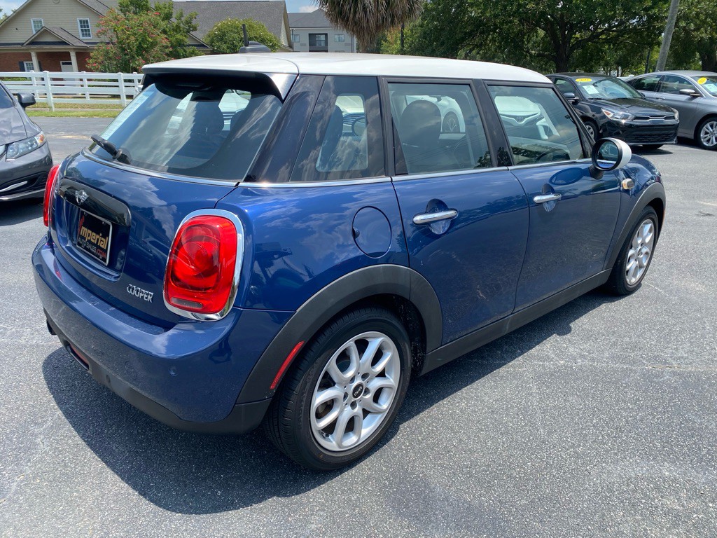 2016 MINI Cooper Image 8