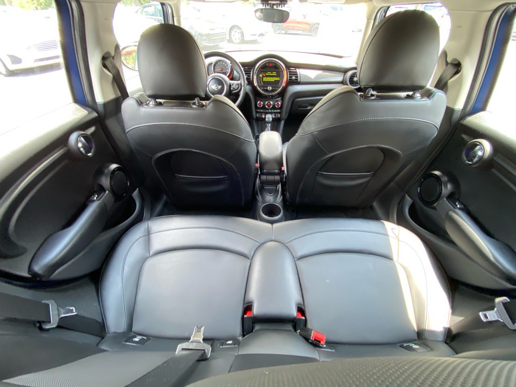2016 MINI Cooper Image 52