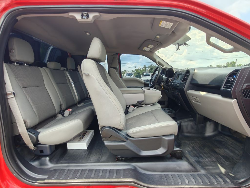 2017 Ford F-150 Image 44