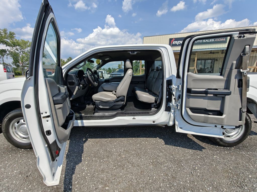 2018 Ford F-150 Image 17