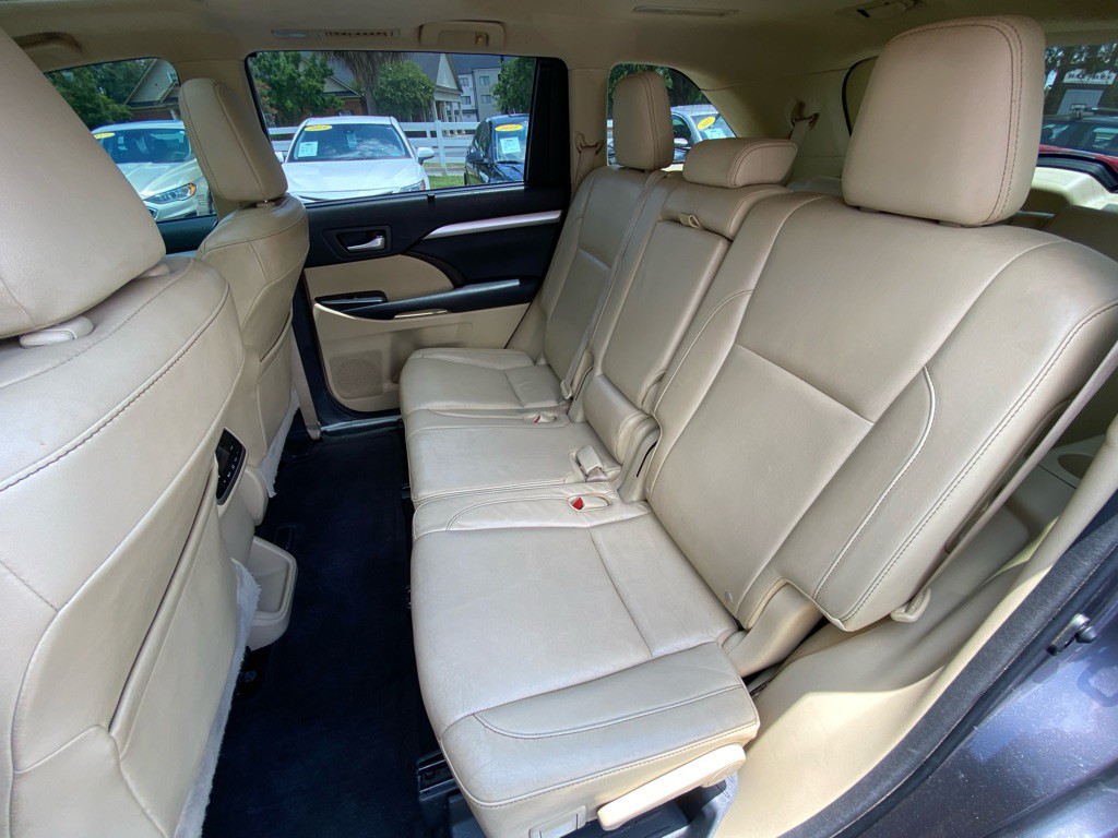 2015 Toyota Highlander Image 61
