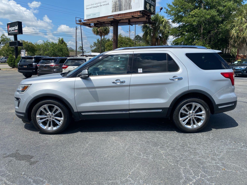 2019 Ford Explorer Image 3