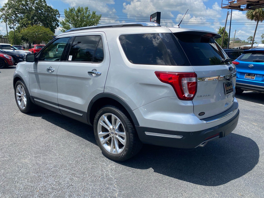 2019 Ford Explorer Image 4