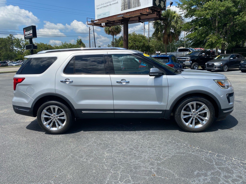 2019 Ford Explorer Image 6