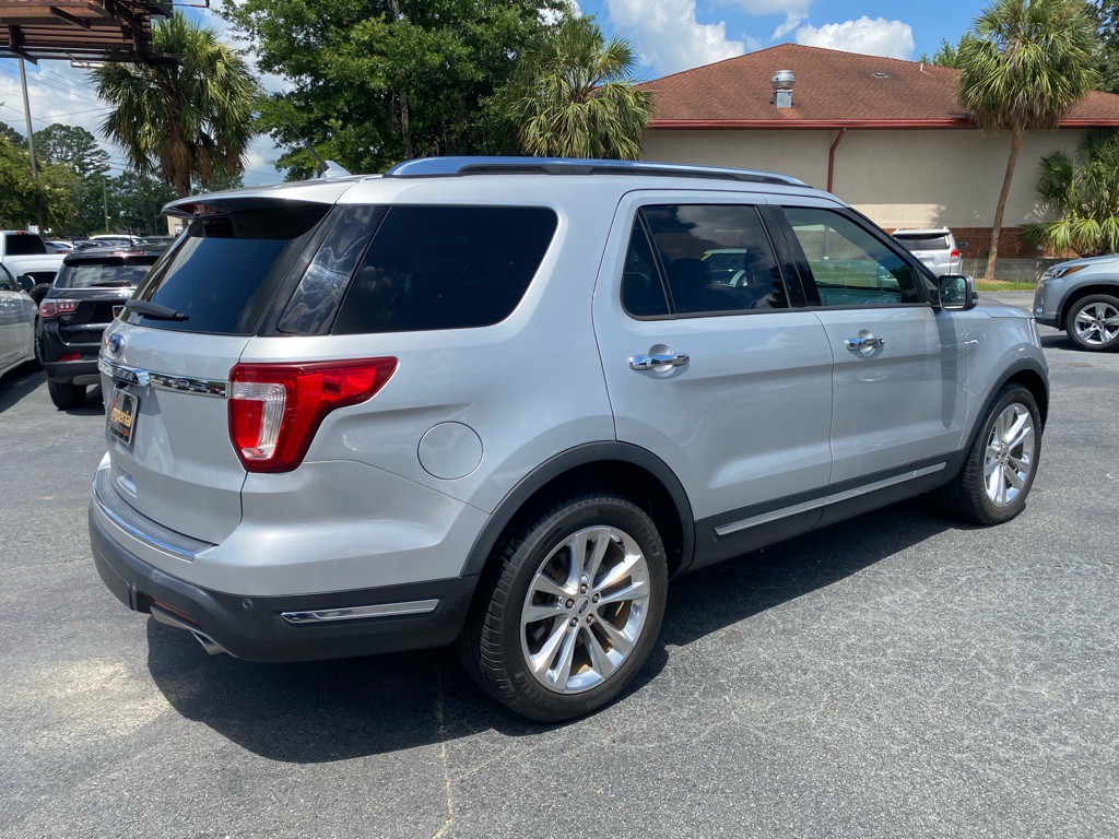 2019 Ford Explorer Image 7