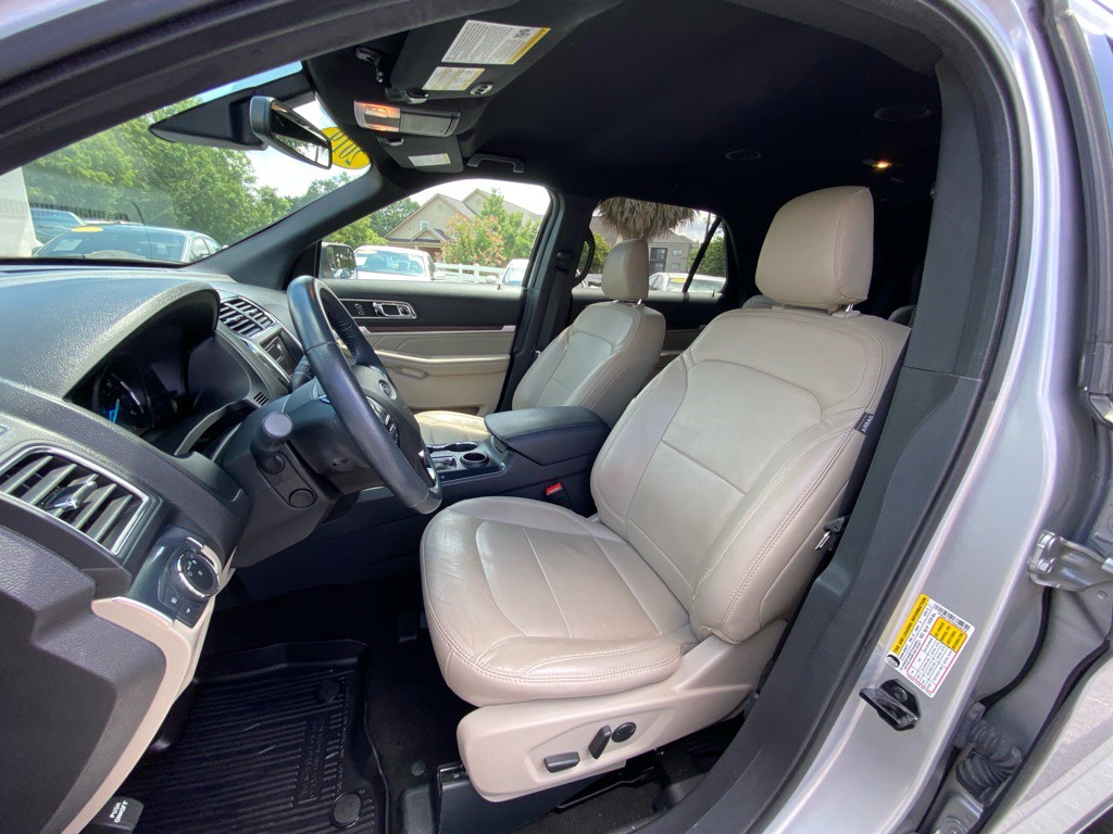 2019 Ford Explorer Image 22
