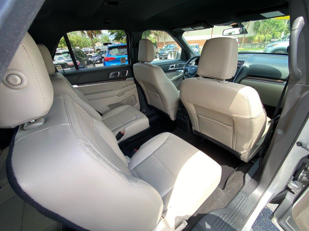2019 Ford Explorer Image 33
