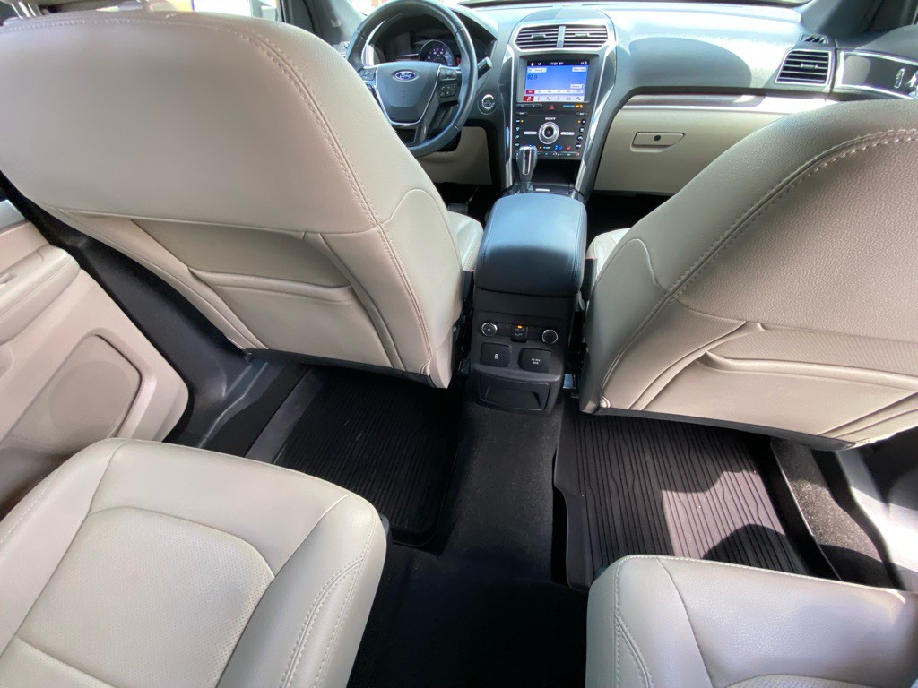 2019 Ford Explorer Image 35