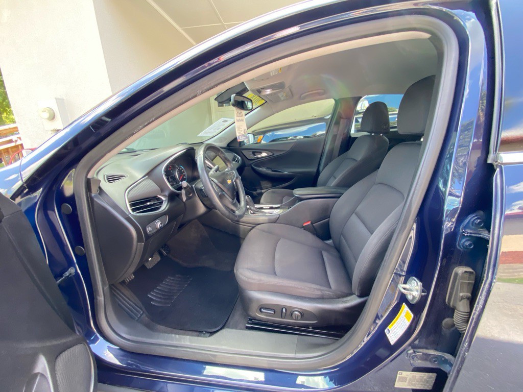 2018 Chevrolet Malibu Image 25