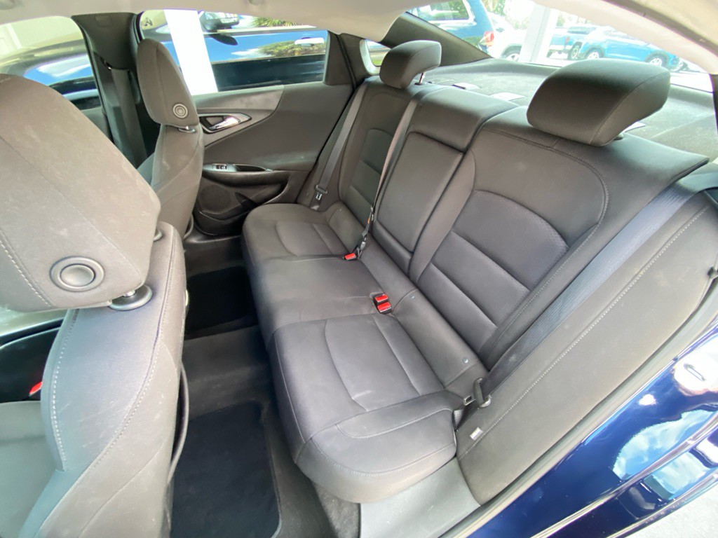 2018 Chevrolet Malibu Image 48